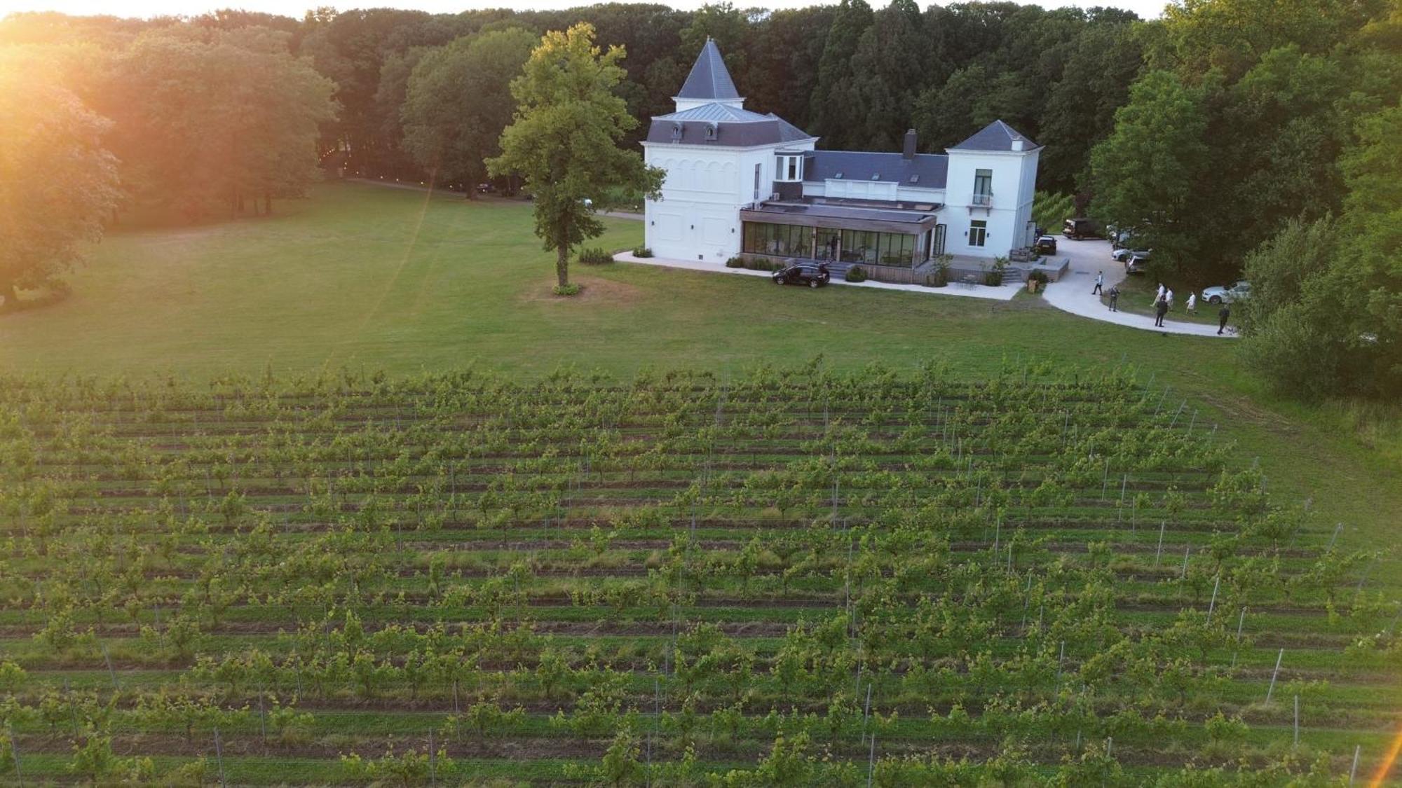 Wijnkasteel Haksberg Villa Tielt Exterior foto